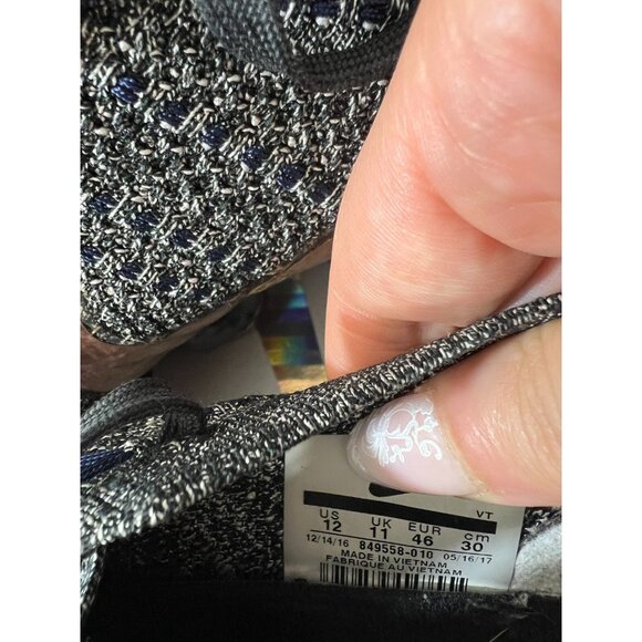 Nike Air VaporMax Flyknit Sneakers – Men’s 12 Black - Picture 16 of 16